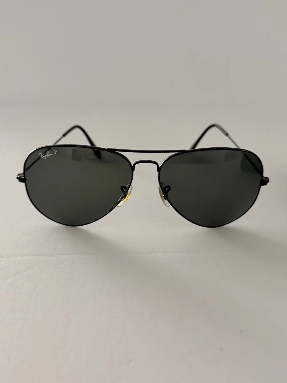 Ray-Ban polarized Aviator Sunglasses in Black with Dark Green Lenses